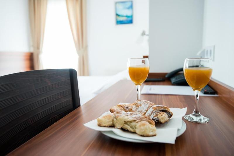 Hotel Nova Neum Esterno foto