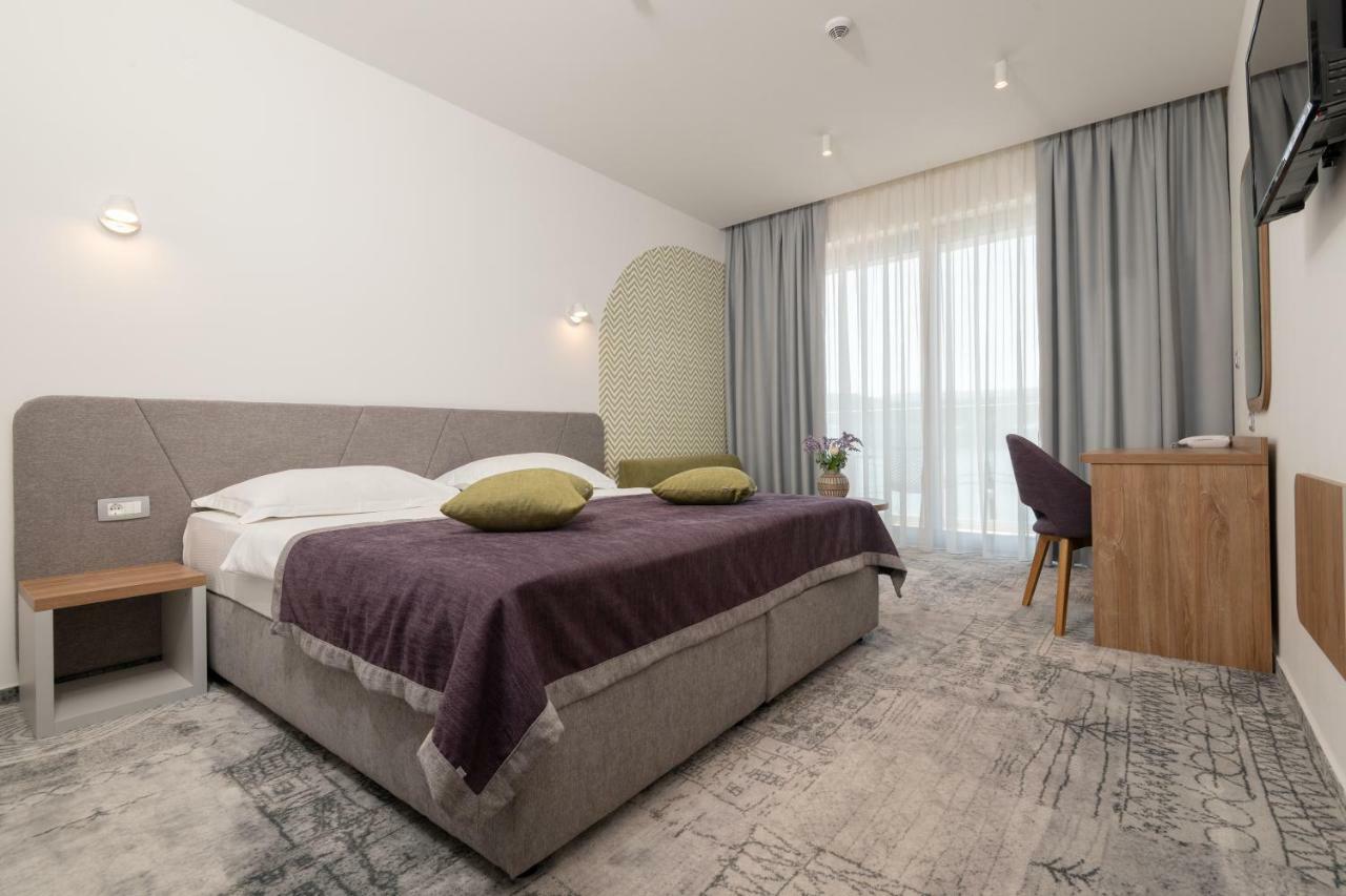 Hotel Nova Neum Esterno foto